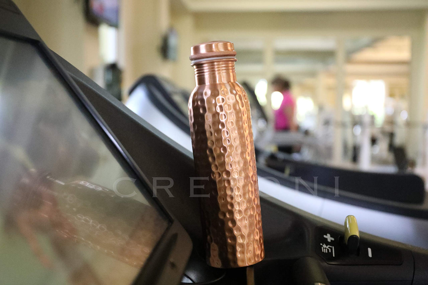 Cretoni Copperlin Classic-Series Pure Copper Water Bottle : Original Matte Hammered Style : Perfect Ayurvedic Copper Vessel for Sports, Fitness, Yoga, Natural Health Benefits (900 Milliliter/30 Ounce)