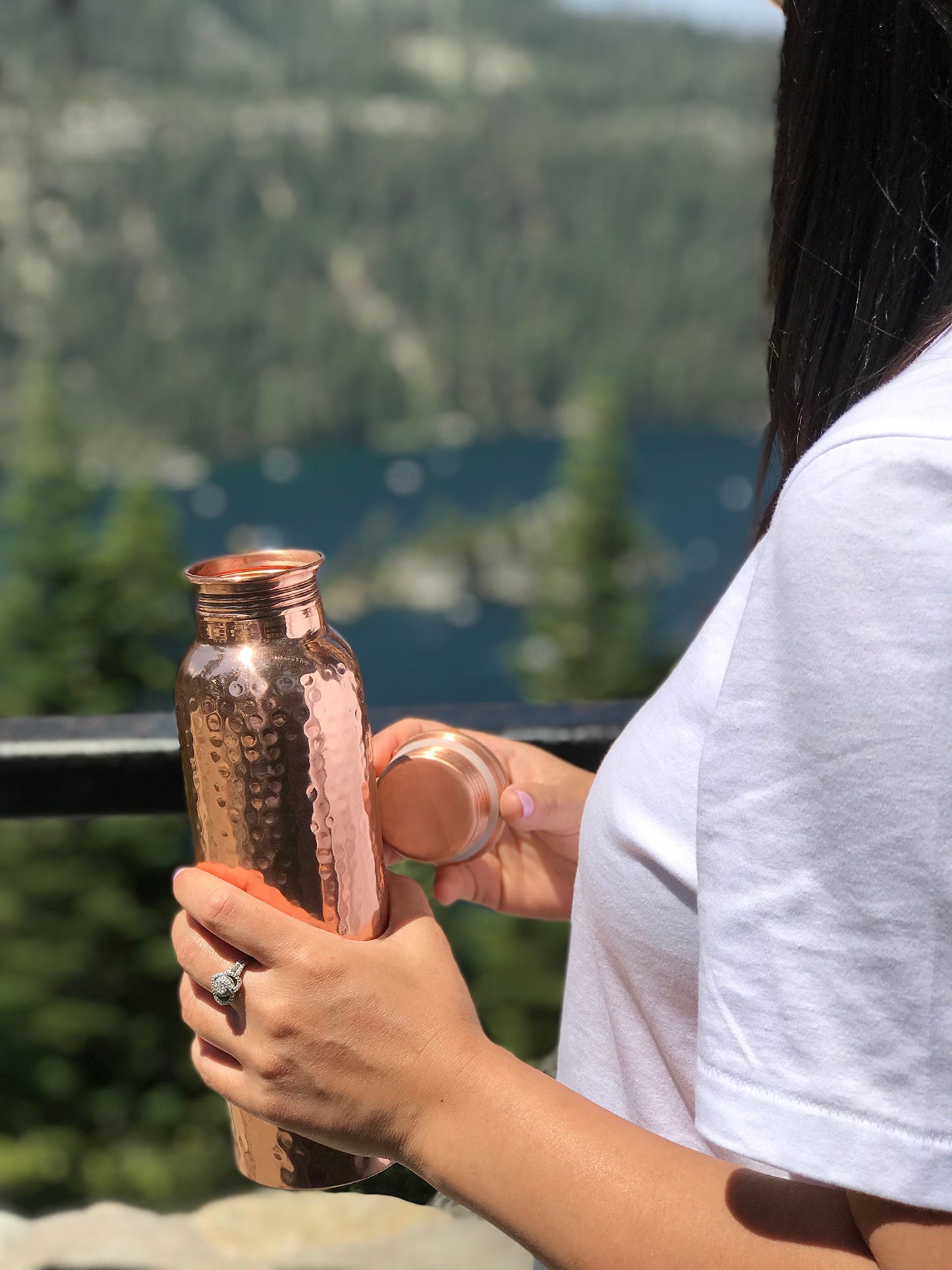 CRETONI Copperlin Pure Copper Water Bottle - Glossy Hammered Seemless Leak Proof Design : Perfect Ayurvedic Copper Vessel for Sports, Fitness, Yoga, Natural Health Benefits (900 Milliliter/30 Oz)